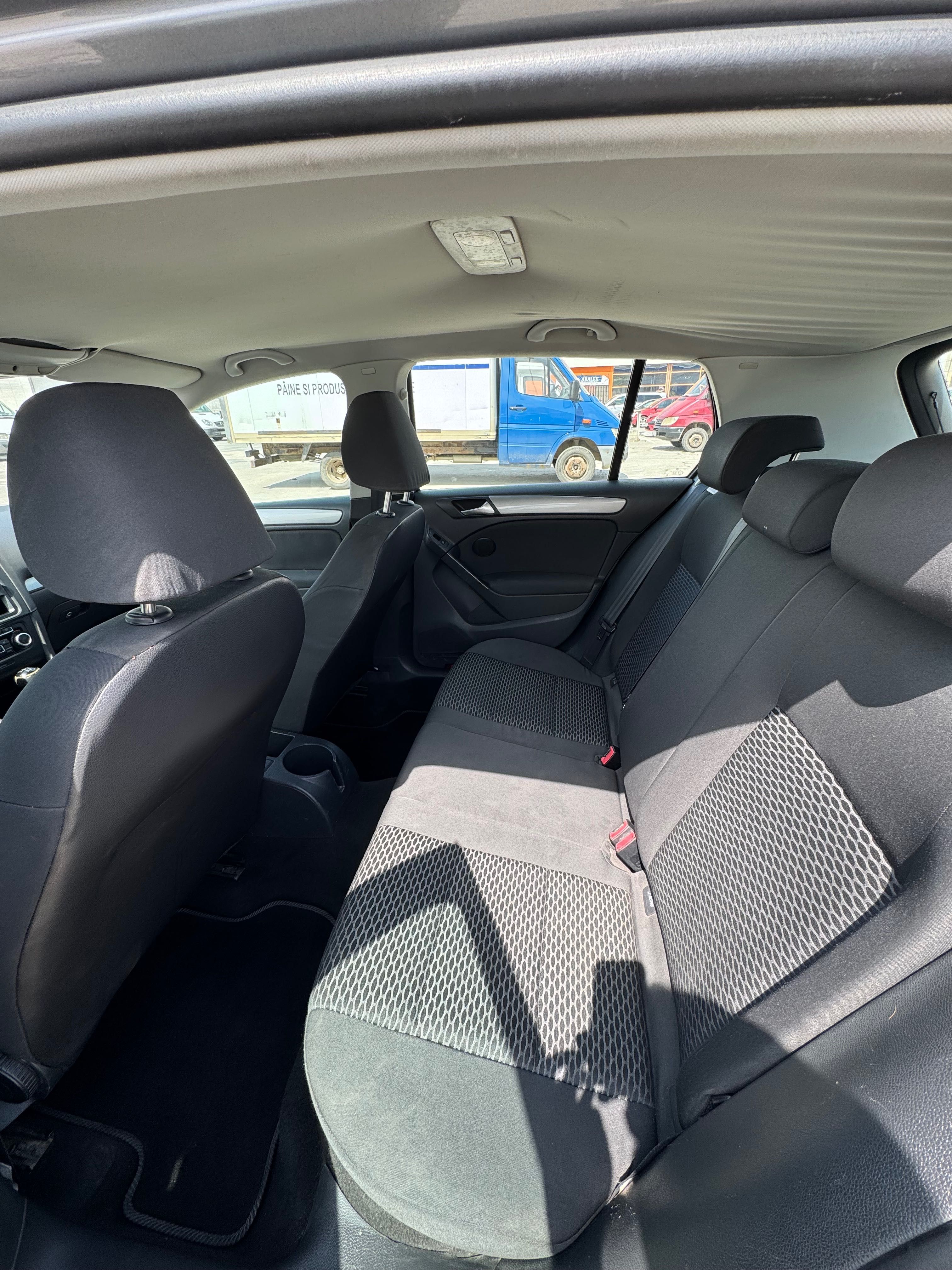 Volkswagen Golf 6, Gri, 2.0 TDI, 140CP, DIesel +2 seturi anvelope noi