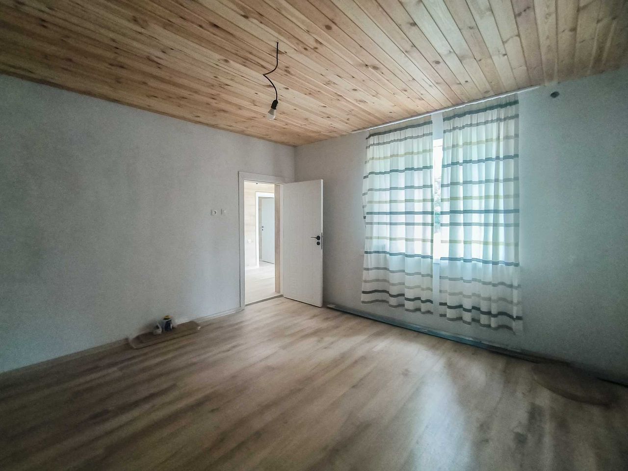 Продава се Къща в Стара Загора, Аязмото - 100 кв.м за 750 €/кв.м - Снимка #12