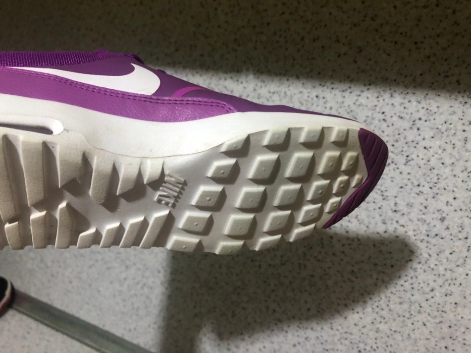 ОРИИГНАЛНИ *** Nike Air Max Thea Premium / Purple