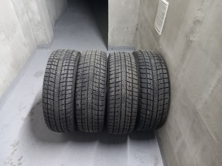 Продам резину б/у