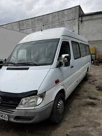 8+1 Mercedes Sprinter 313 CDI