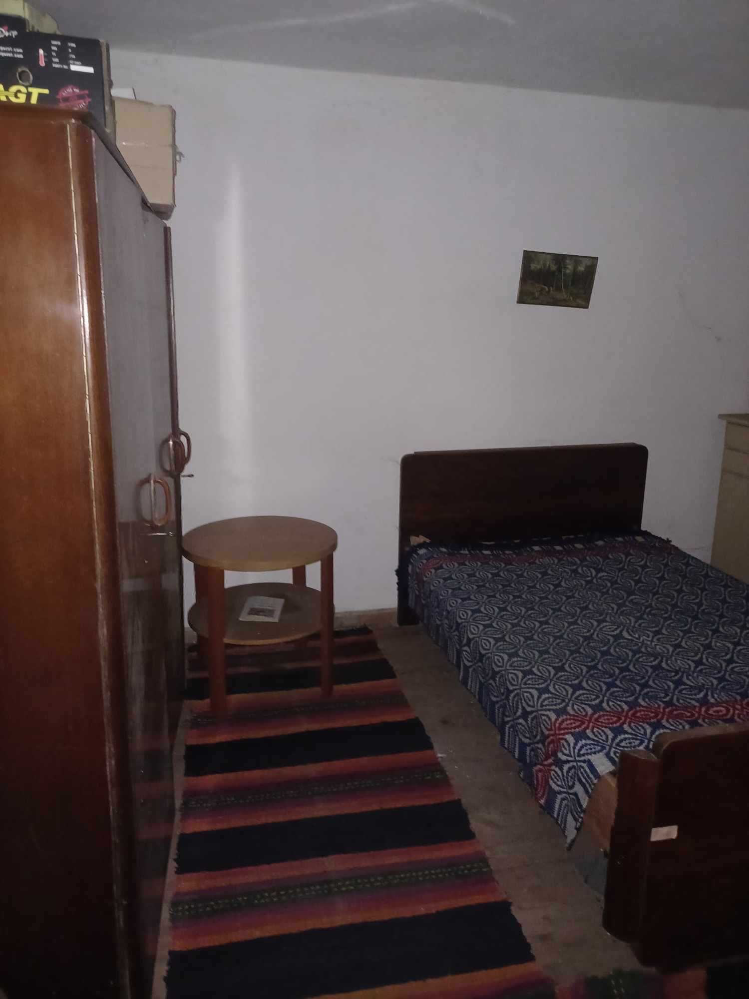 Двуетажна къща 96 кв.м с двор 2030 кв.м в с. Маломир