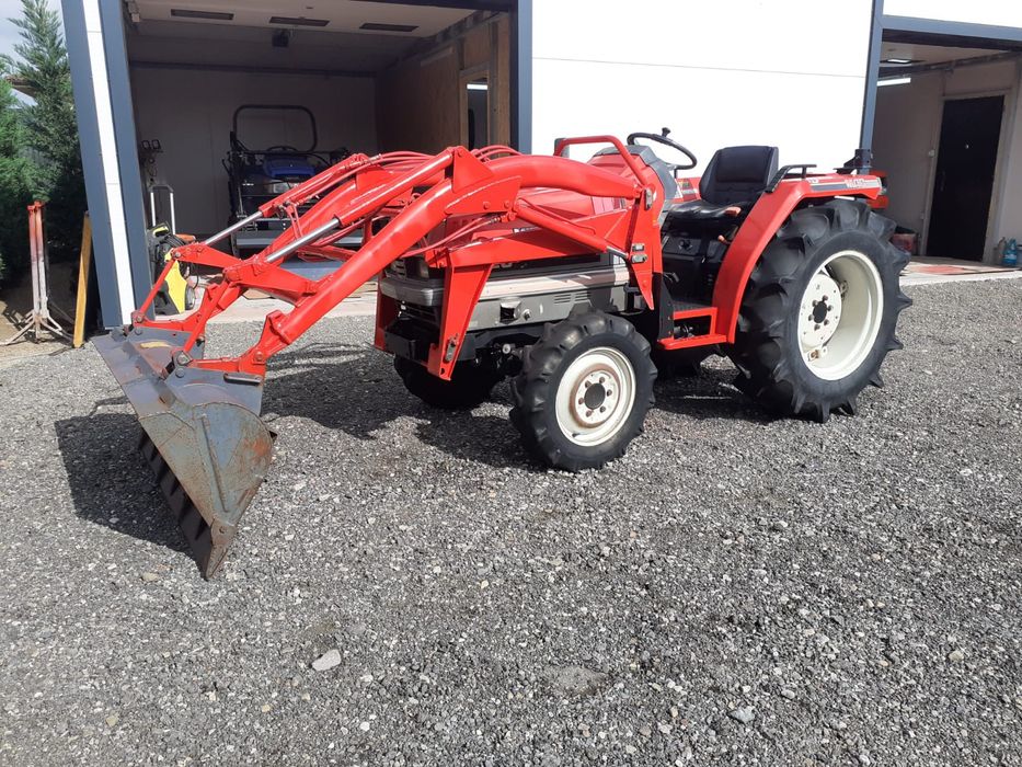 Tractor japonez kubota mitsubisi 28cp 4pistoane