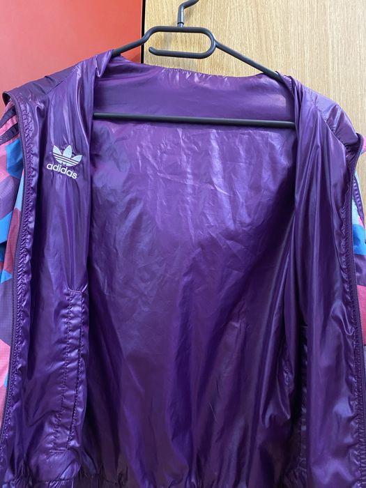 Geaca anti-vant Adidas cu 2 fete