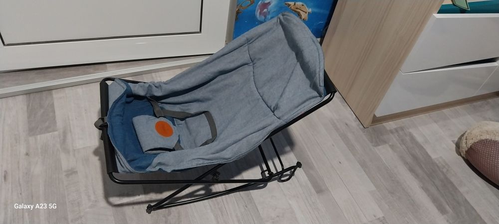 Шезлонг - люлка за бебе