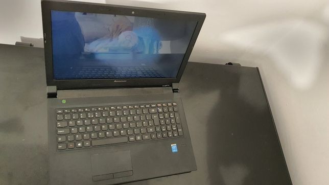 Laptop Lenovo i3