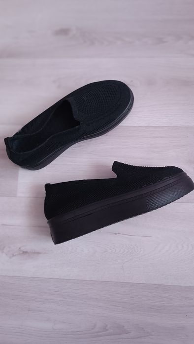 Женские кроссовки.Макасины .