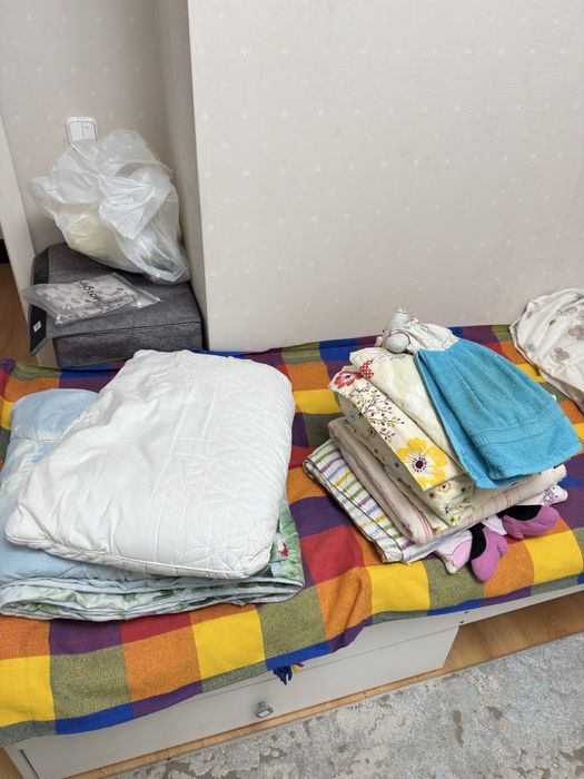 Отдам бесплатно постель