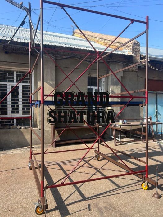 Подвижные строительные вышки-туры на колесах качественное изготовление