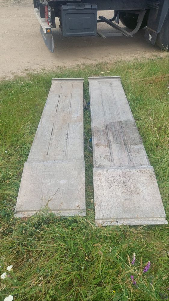 Vand  cale/rampe aluminiu 2,40 sau 2,20