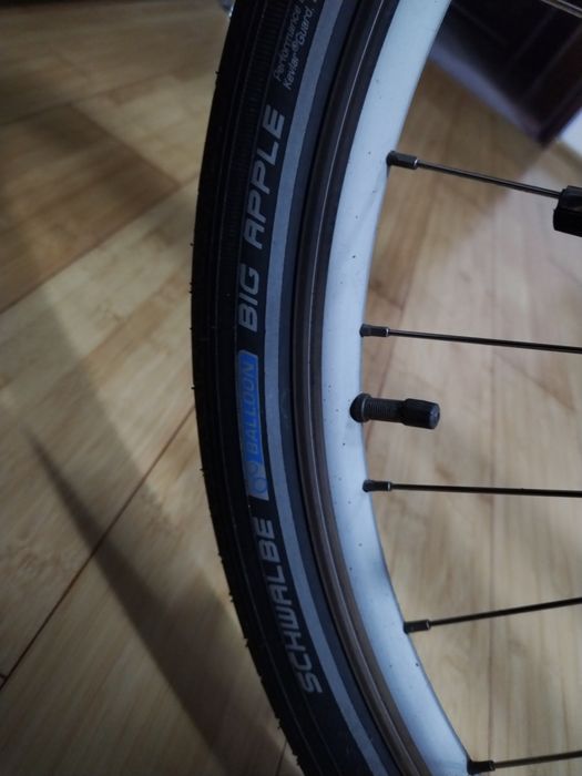 Vând bicicletă dahon glide 8, impecabilă