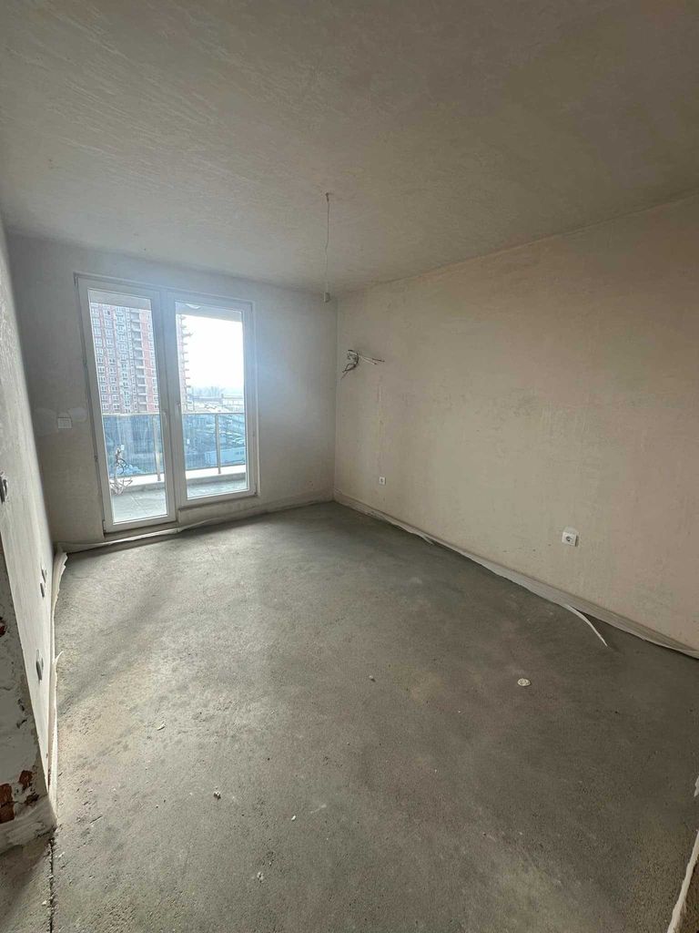 Продава се Двустаен апартамент в Пловдив, Гагарин - 75 кв.м за 1193 €/кв.м - Снимка #11