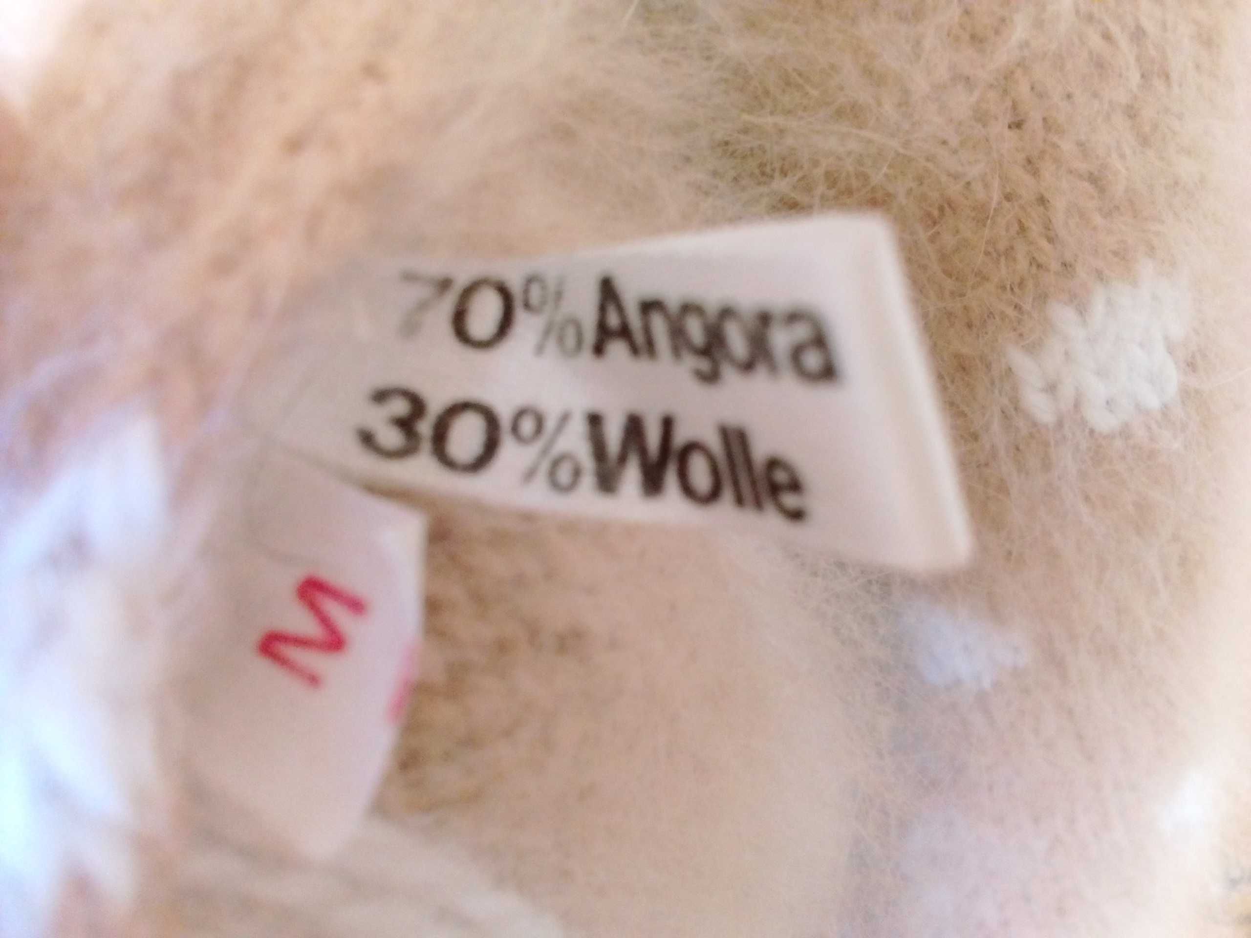 Луксозна Жилетка 70% Ангора и 30% Вълна