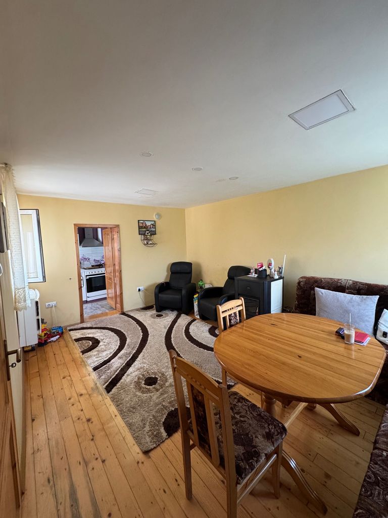 Продава се Къща в Добрич, Център - 120 кв.м за 1488 €/кв.м - Снимка #4