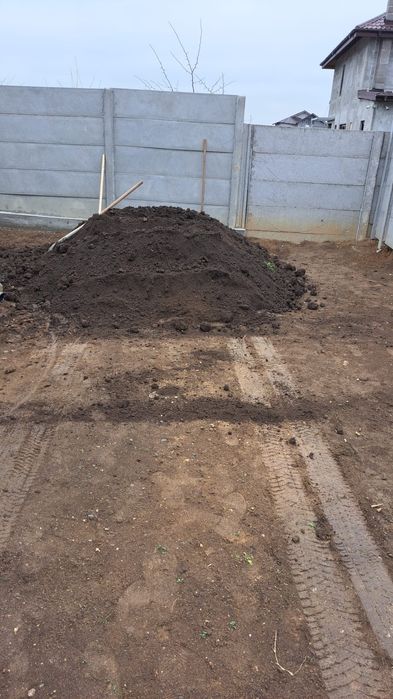 Transport moloz/balast/piatra/nisip/gazon/pamant vegetal