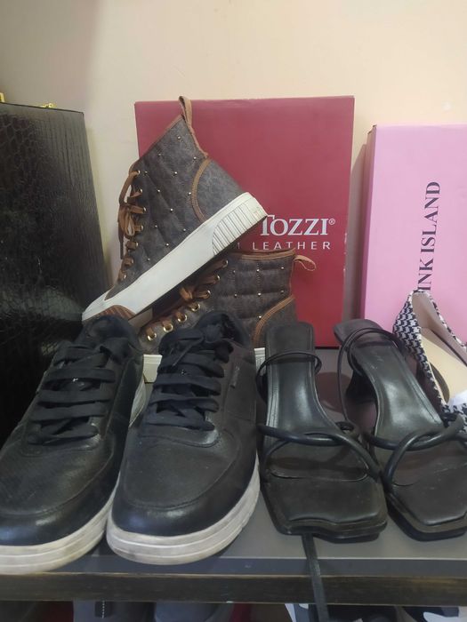 Продается мужская обувь