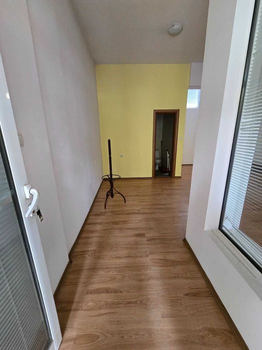 Продава се Офис в Разлог - 36 кв.м за 1445 €/кв.м - Снимка #3
