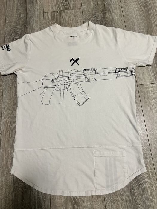 Тениска Luda.