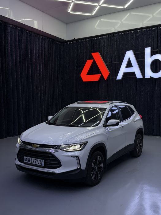 Tracker 2 premier 2023 toza