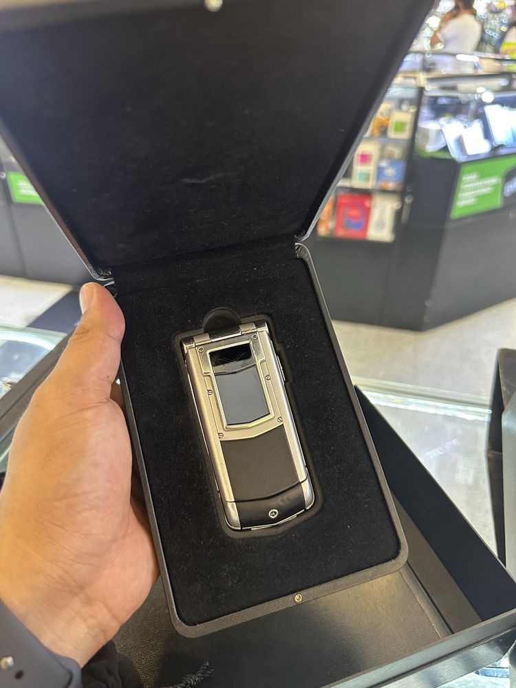 Vertu 100% оригинал