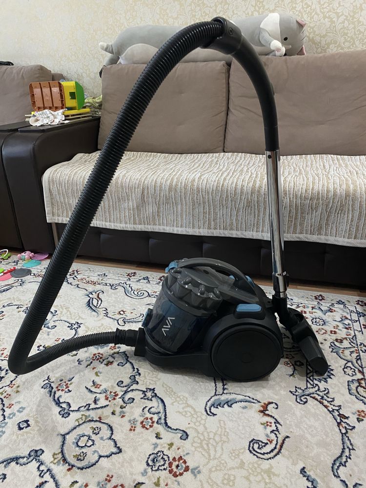 Продам пылесос AVA в идеальном состояний