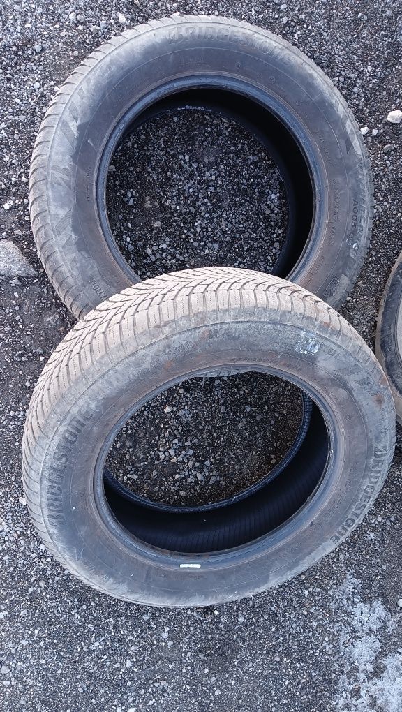 Гуми 225/65/17 Bridgestone