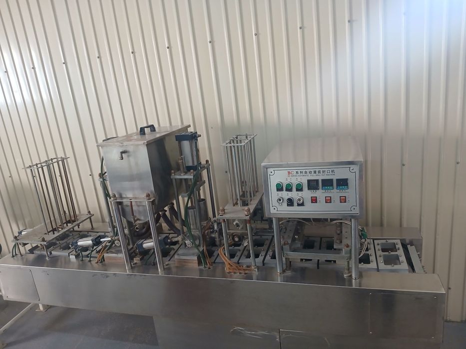 Шкалад паста таёрлаш вакуйиш хамда кадоклаш оборудование лари сотилади