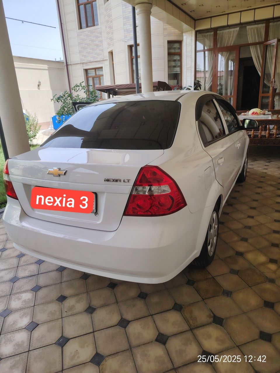7200$  Nexia 3 pozitsiya 2 xolati zor 146 min km yurgan