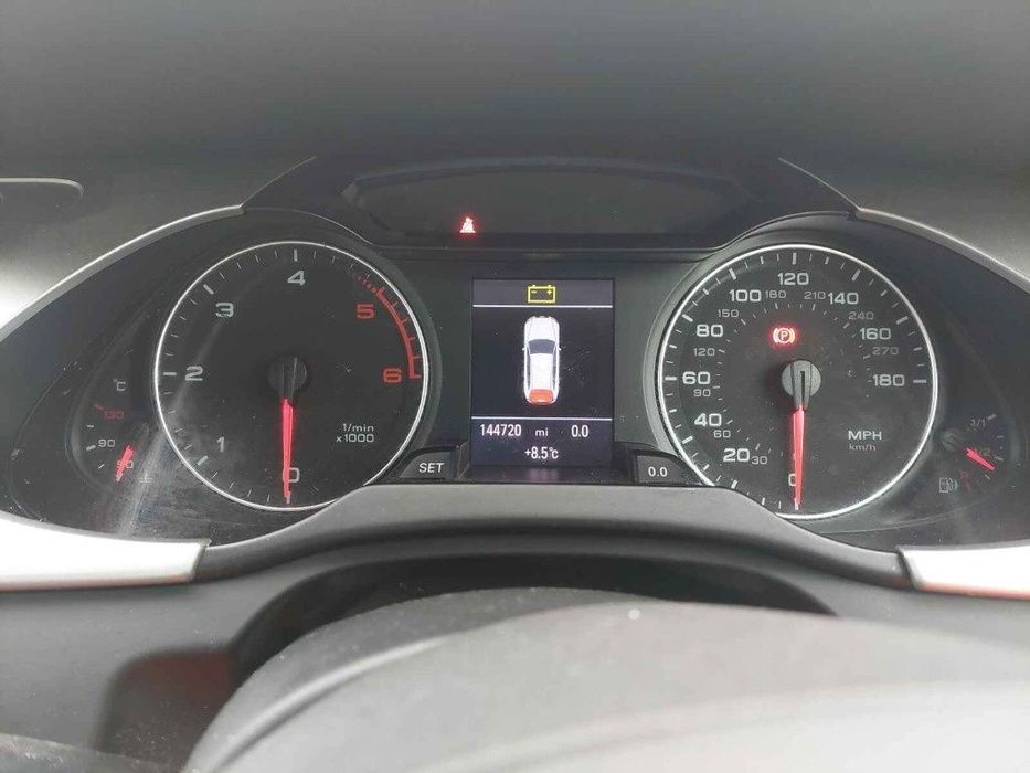 Trager Audi A4 B8 2009 AVANT QUATTRO CAHA 2.0 TDI 170Hp