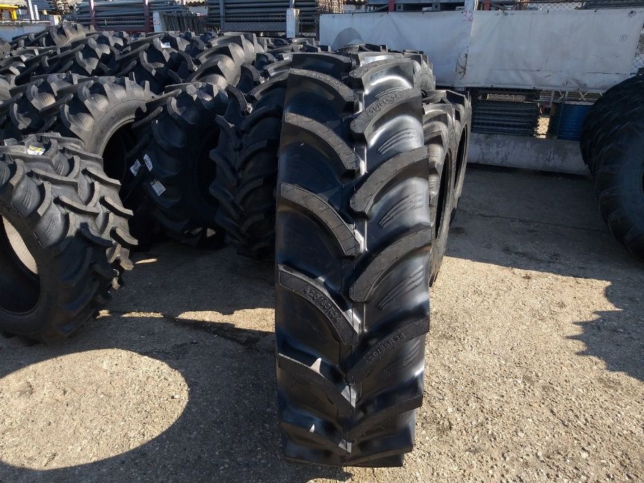 Cauciucuri RADIALE tubeless 420/85r34 echivalent 16.9R34 cu TVA noi
