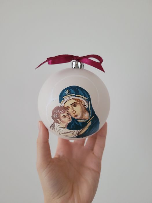 Glob pictat manual cu icoana