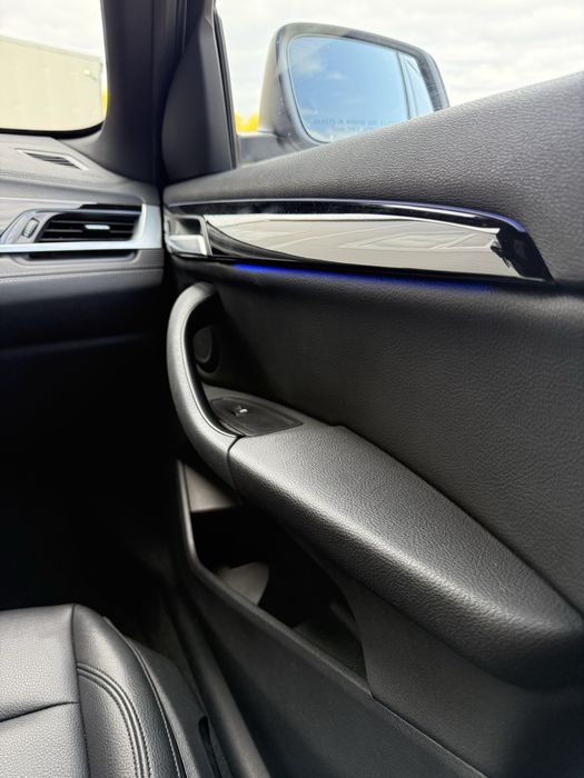 BMW X1 xDrive 2021 Pachet X-line