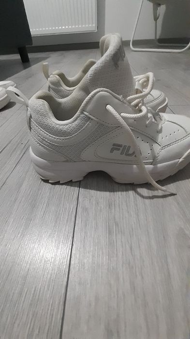 Adidasi Fila marimea32