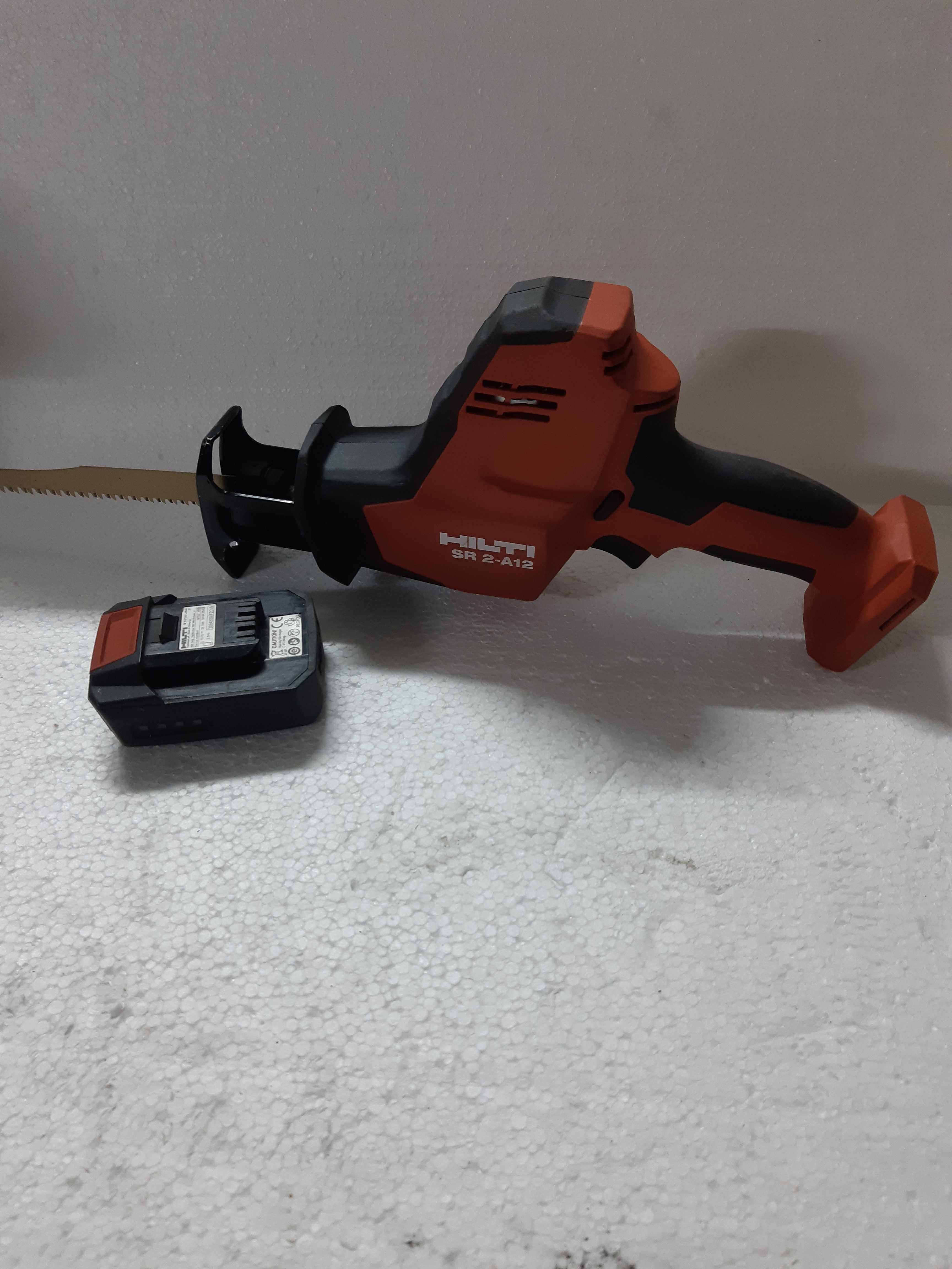 Fierastrau sabie Hilti SR 2 A12 si autofiletanta cu impact sid 2 A 12