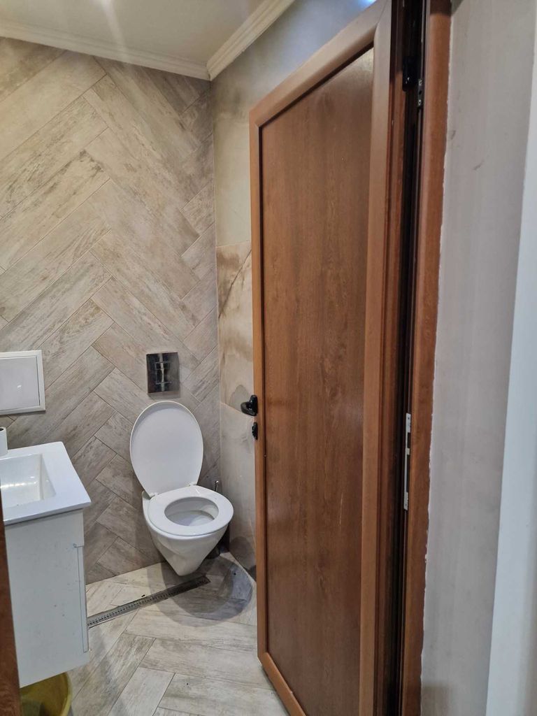 Продава се Къща в Бургас, Възраждане - 140 кв.м за 620 €/кв.м - Снимка #3