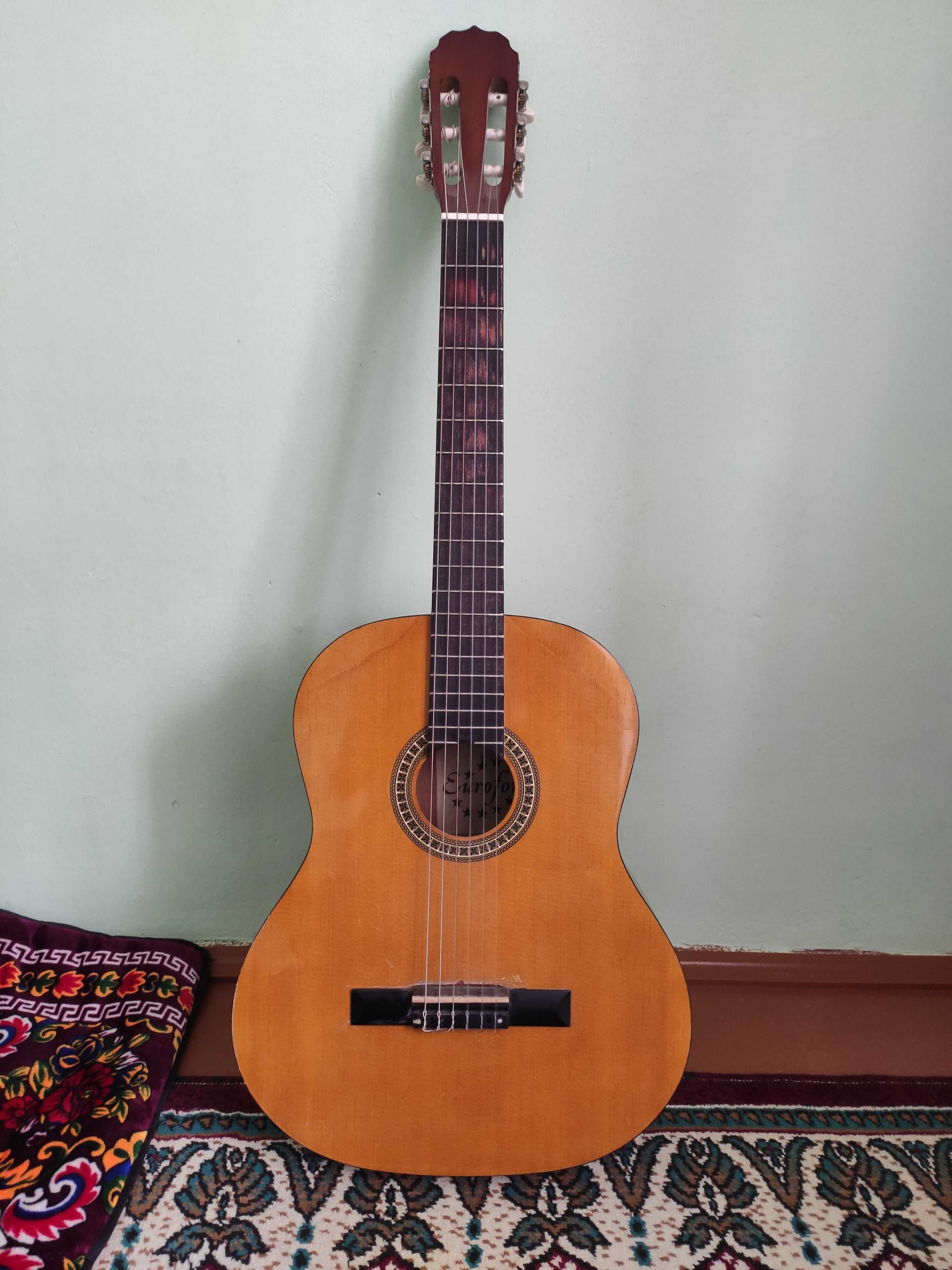 Classic gitara 39 razmer + Kapodaster