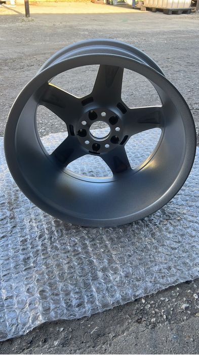 Мерцедес Amg джанта 19/9.5. ЕТ35