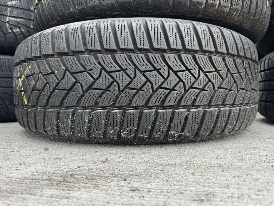 Anvelope 215/60/16 Goodyear