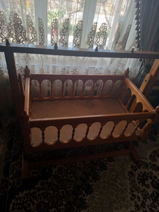 Belanchak zamonaviy taxtadan yasalgan