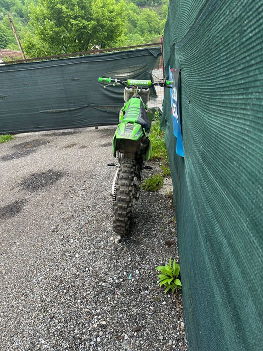 Vând Kawasaki 125cc 2t