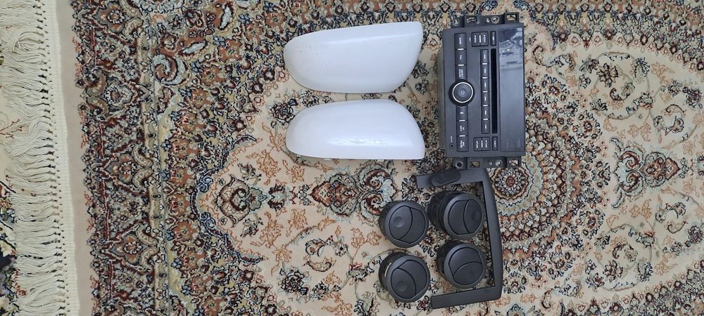 Продаётся аксессуары для автомобиля Nexia R3 Магнитофон Дефлектор