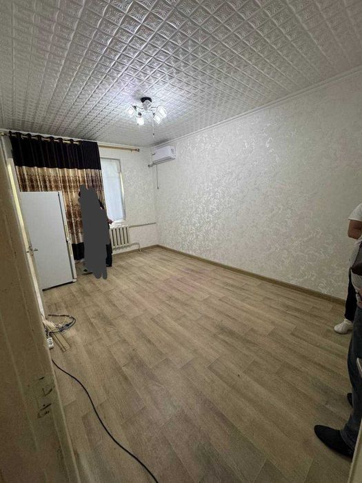 Чилонзор 2 Ипот.бул метро М.Улугбек 1 остоновка торговый центр 1ост