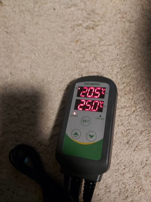 ЦИФРОВ РЕГУЛАТОР на температурата ITC 308 WIFI