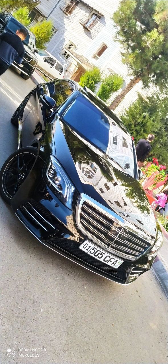 Mercedes Benz 221 ни 222 килинган