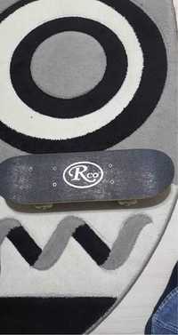 Skateboard f buna