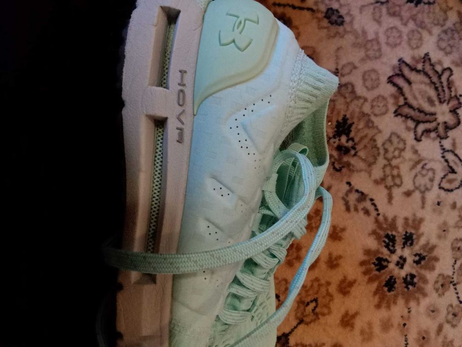 Adidași dama originali Hovr , Under Armour ,mărimea 37-38