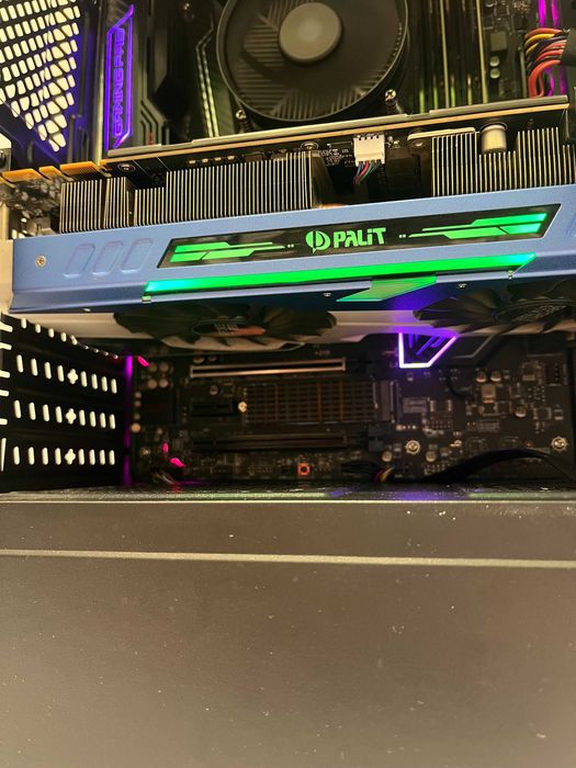 Геймърски компютър Intel Core i7 7700, GTX 1080 8GB, 16GB ram