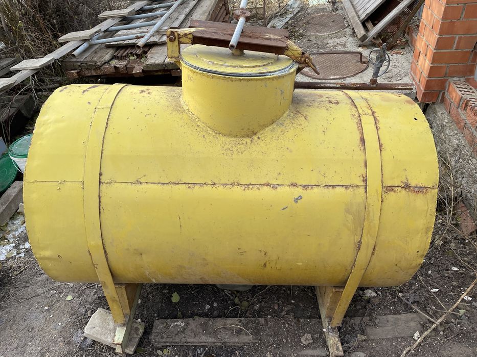 Продам термобочку в хорошем состоянии 500 литров