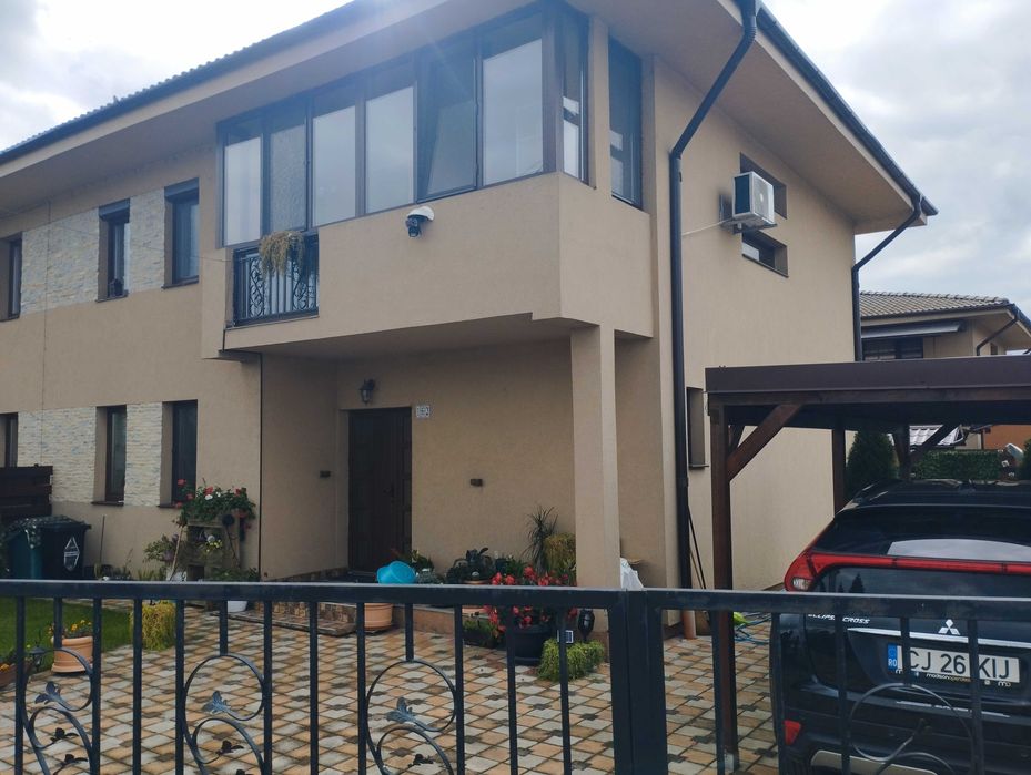 Duplex ultrafinisat la intrare in Gilau intr-o zona superba,mobilat