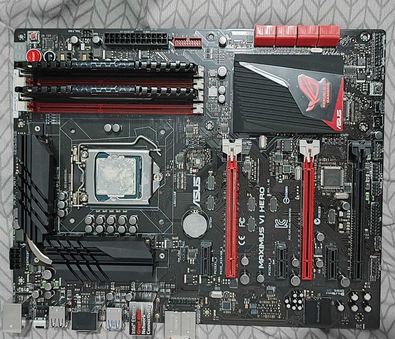Vand intel i7 4700 cu asus maximus vi hero si 8/16 gb ram
